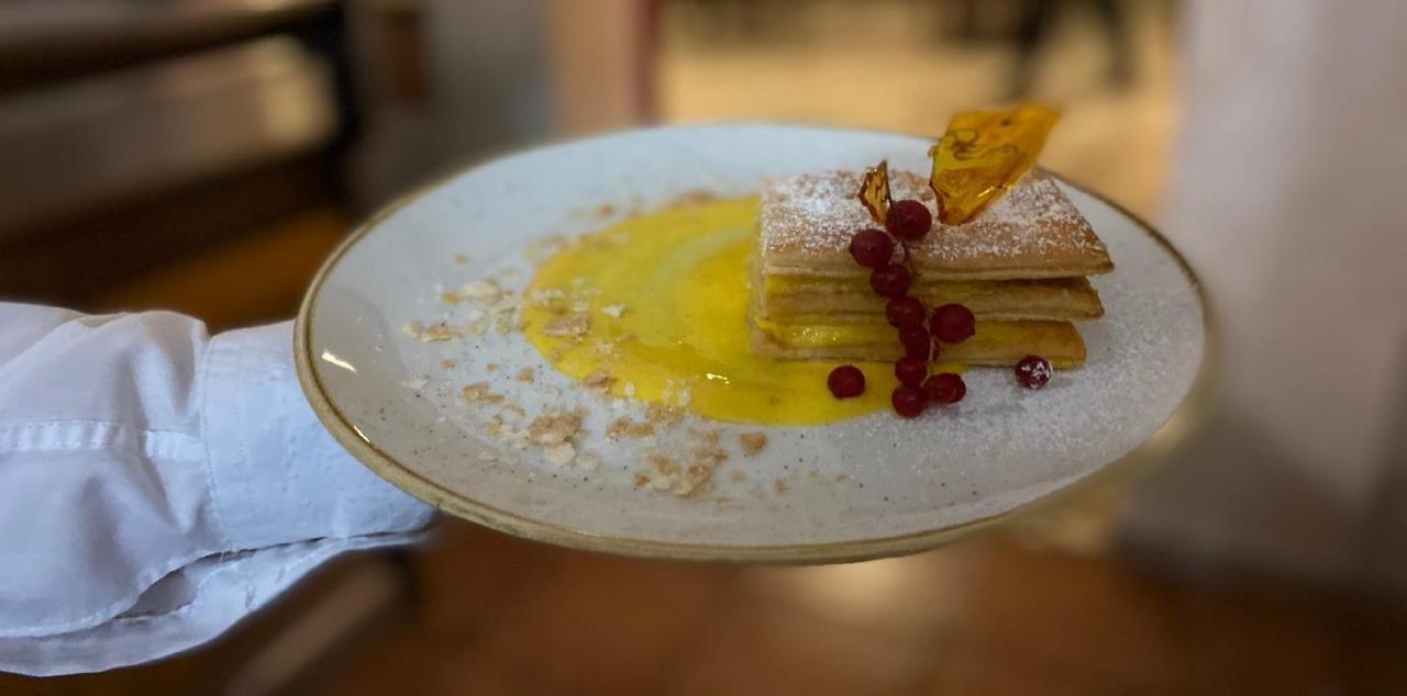 Impero Hotel Beauty & Spa - Bike Hotel Cantello エクステリア 写真