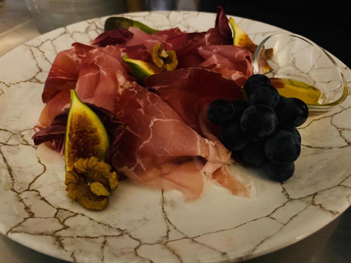 Impero Hotel Beauty & Spa - Bike Hotel Cantello エクステリア 写真